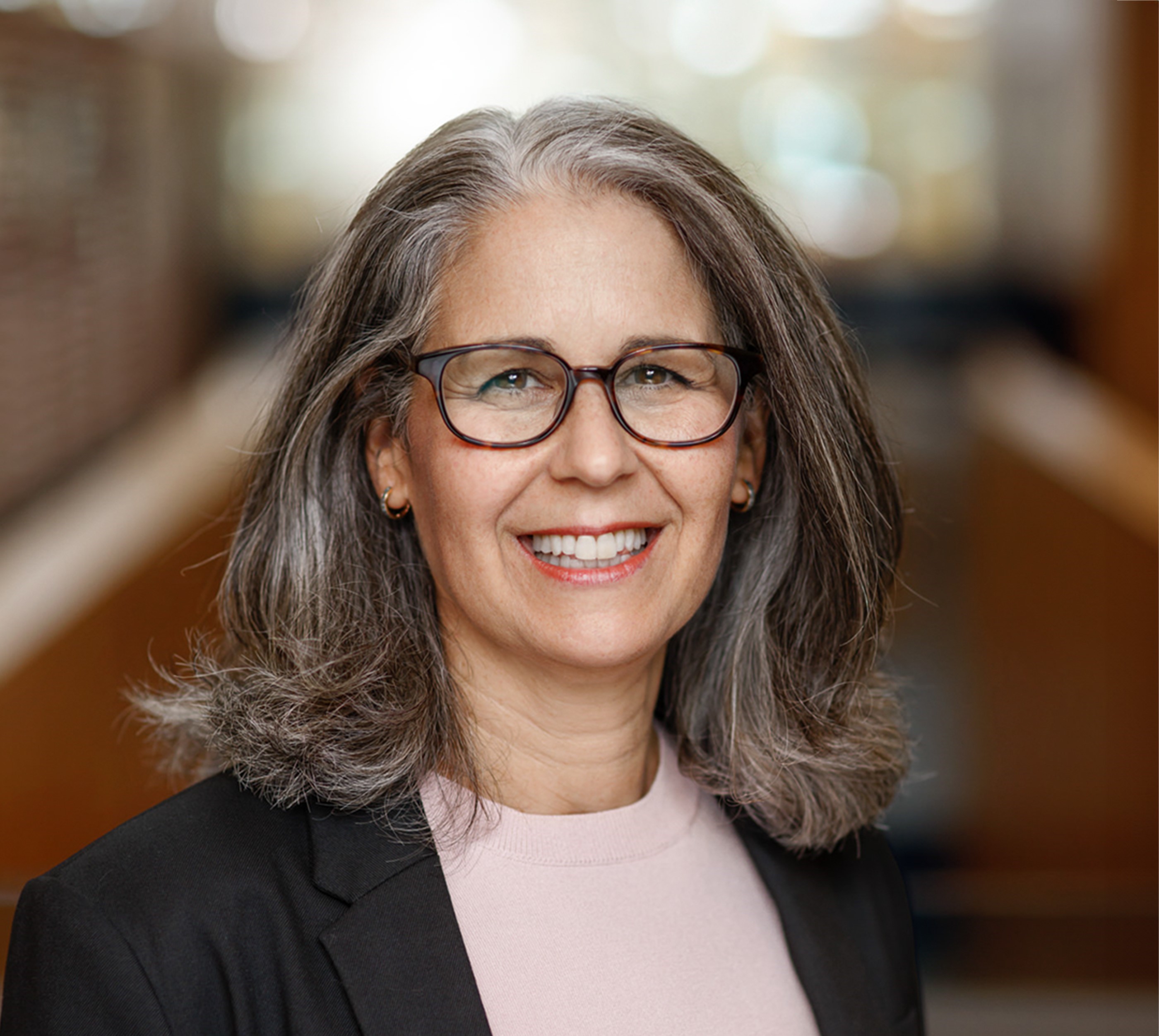 Jennifer Marlon's headshot