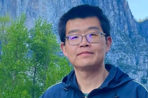 Boya Zhang Headshot